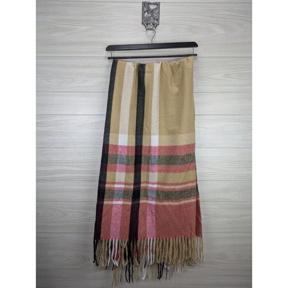 Woolrich Shawl - Picture 5 of 6